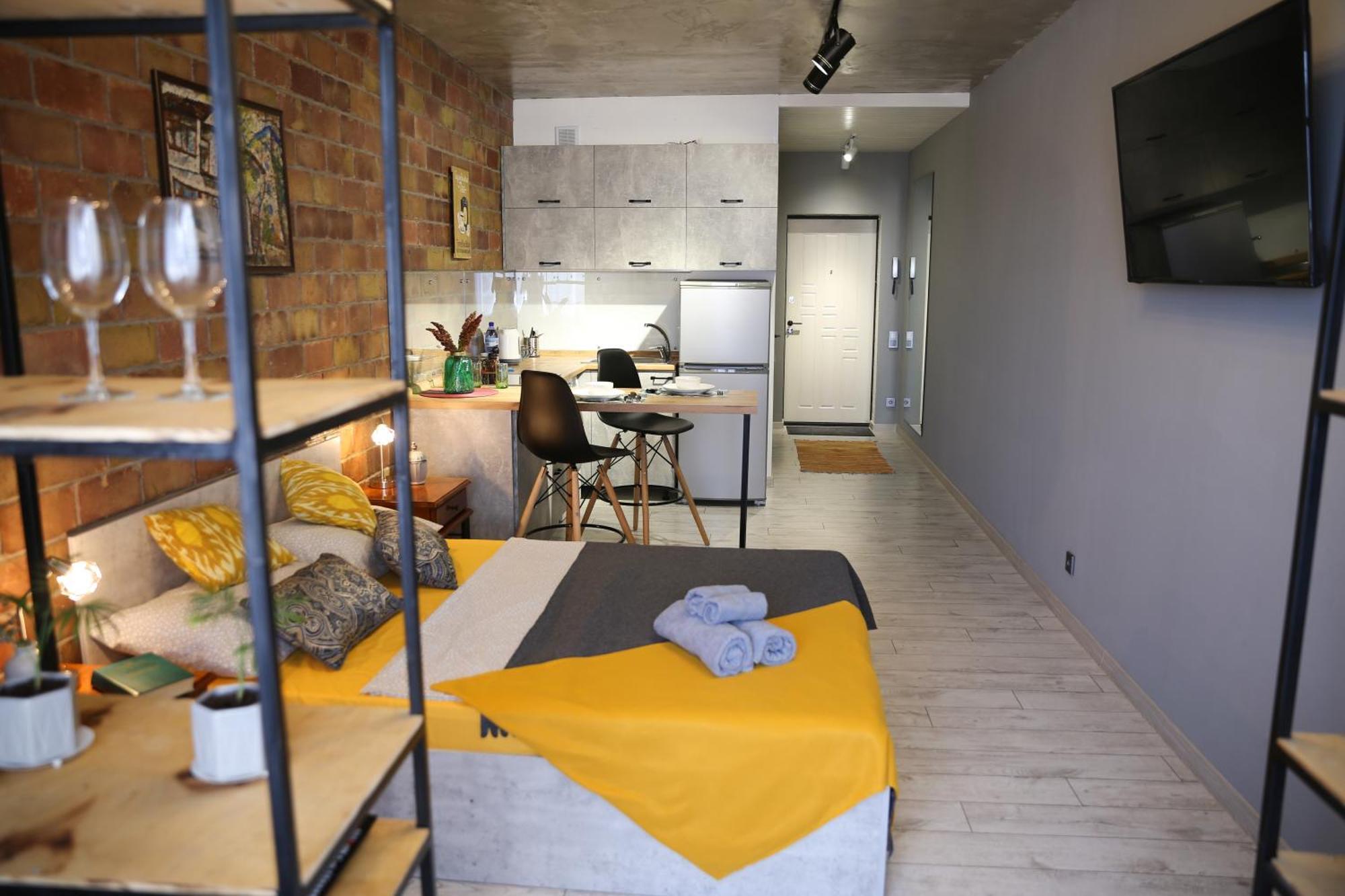 Adt Apartments Almaty Bagian luar foto
